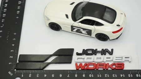 DK Tuning Mini John Cooper Works Bagaj Kırmızı Beyaz Siyah Yazı Logo Arma