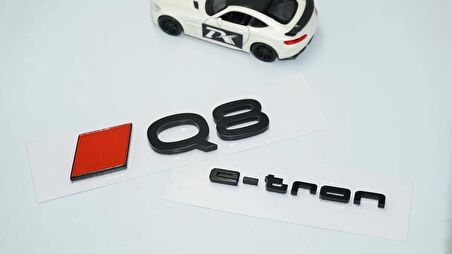 DK Tuning Q8 e-tron Yeni Nesil Bagaj Siyah Yazı Logo Audi İle Uyumlu