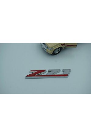 Silverado Z71 Off Road Bagaj 3m Krom Metal Logo