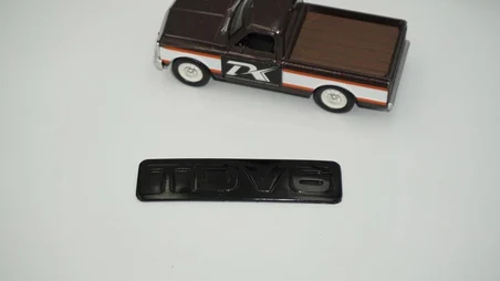 DK Tuning Range Rover L322 L320 TDV6 Bagaj Siyah ABS Logo Amblem