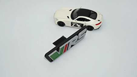 DK Tuning Skoda VRS Ön Panjur Gri Yeşil Kırmızı Logo Arma