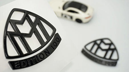 DK Tuning Maybach Edition 100 Yan Kanatlar Siyah Logo Arma Seti