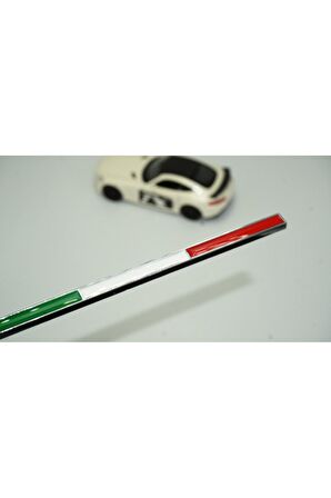 DK Ferrari İtalyan Bayrağı Bagaj 3M 3D Krom Metal Body Rozet Amblem