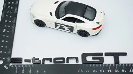 DK Tuning e-tron GT Bagaj Siyah Yazı Logo Audi İle Uyumlu