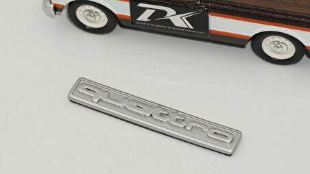 DK Tuning Quattro Gri Torpido Bagaj Logo Amblem Audi İle Uyumlu