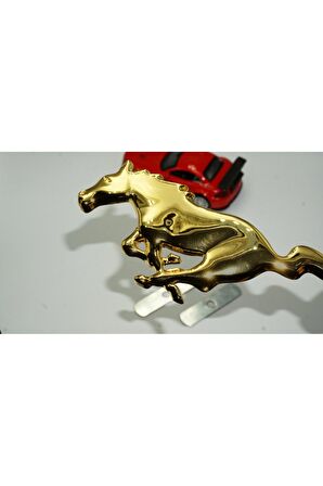 Dk Mustang Shelby Gt Koşan At Ön Panjur Vidalı Gold Metal Logo