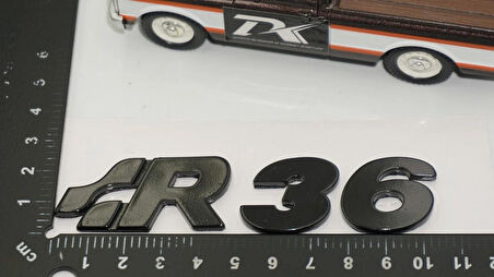DK Tuning Volkswagen Passat R36 Siyah Bagaj Yazı Arma