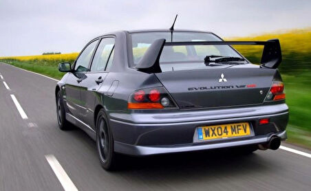 DK Tuning Lancer Evolution 8 Bagaj Siyah Yazı Logo Arma