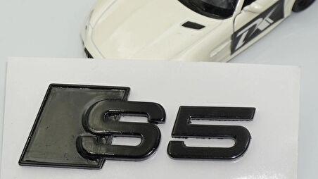 DK Tuning S5 Siyah 3M Bagaj Logo Audi İle Uyumlu