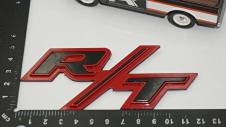 DK Tuning Challenger R/T Siyah Kırmızı Logo Arma Dodge ile Uyumlu