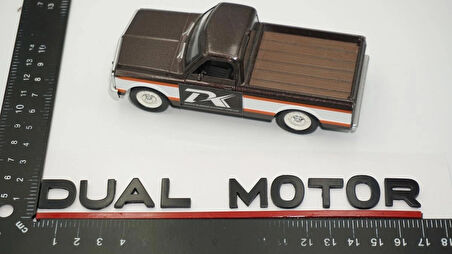 DK Tuning Tesla Dual Motor Bagaj Kırmızı Siyah Yazı Logo Arma