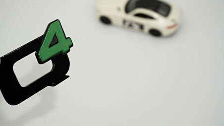 DK Tuning Alfa Romeo Q4 Yeşil Siyah Bagaj Logo Arma