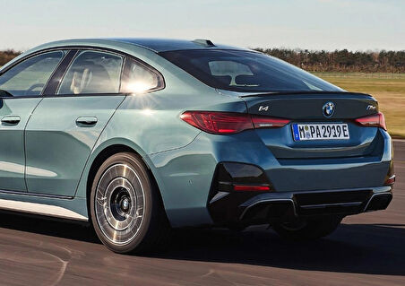 DK Tuning i4 Bagaj Kırmızı Gri ABS Yazı Logo Arma Bmw İle Uyumlu