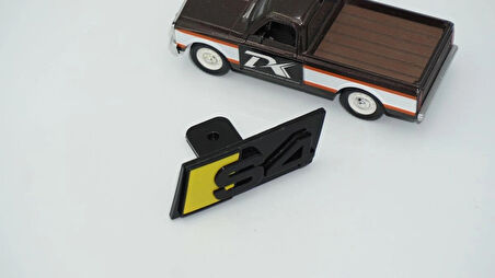 DK Tuning S4 Siyah Sarı Ön Panjur Logo Arma Audi İle Uyumlu