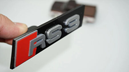DK Tuning RS3 Gri Kırmızı Ön Panjur Izgara Logo Arma Audi İle Uyumlu