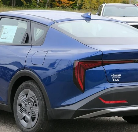 DK Tuning K4 Yeni Nesil Bagaj Gri Yazı Logo Kia İle Uyumlu