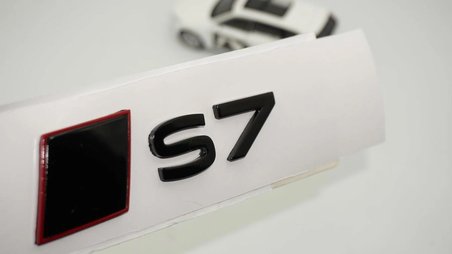 DK Tuning S7 2025+ Bagaj Siyah Yazı Logo Arma Audi İle Uyumlu
