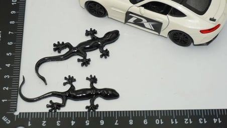 DK Tuning Audi Gecko Siyah ABS Body Logo Arma Seti