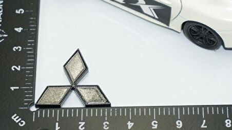 DK Tuning Bagaj Siyah ABS 3M 3x3 Arma Logo Mitsubishi İle Uyumlu