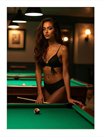 Bilardo Oynayan Kadın Desenli Mdf Tablo