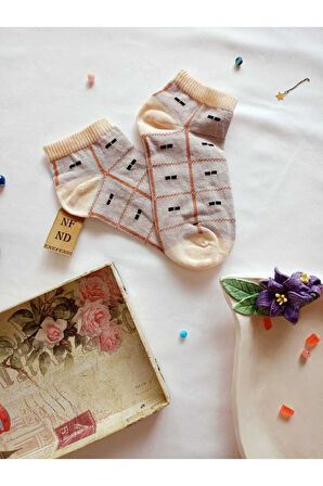 3 ÇİFT PAMUKLU PATİK ÇORAP BURUN DİKİŞSİZ KISA KONÇ DESENLİ KADIN ÇORABI 36-40 KREM BEYAZ