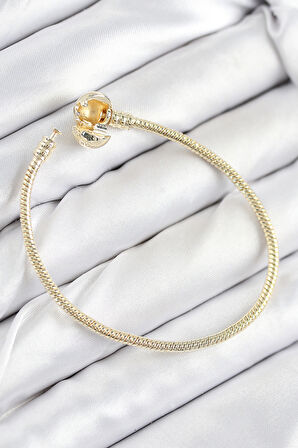 Pirinç Charm Topcuk Model Gold Renk Kadın Bileklik - TJ-BB7807