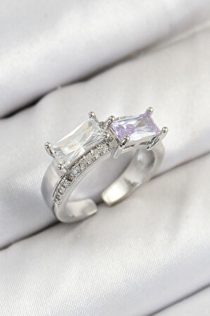 Pirinç Zirkon Taşlı Dikdörtgen Model Gümüş Renk Kadın Yüzük - TJ-BYK3798