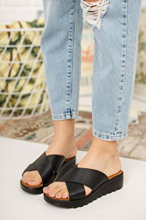 Della Çapraz Comfort Terlik