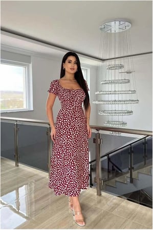 Bezos Kare Kemerli Elbise Midi Yaka · Renk: Çok Renkli · Beden: M DLRA