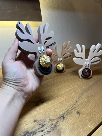 Bezos Ren Geyiği Başı Yılbaşı Süsü Dekoratif Hediye Aksesuarı 4'lü Set DLRA