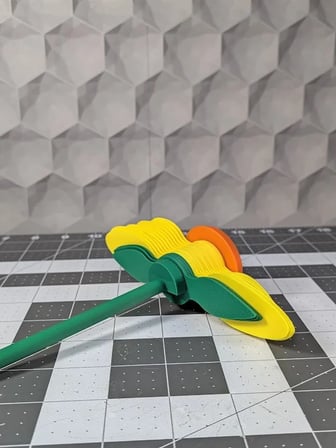 Bezos 3D Baskı Ayçiçeği Yaprak Döndürücü Fidget Çiçek Stres Oyuncağı Masaüstü Fidget Sarı DMC