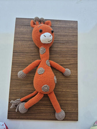 Zürafa - Uyku ve Oyun arkadaşı.