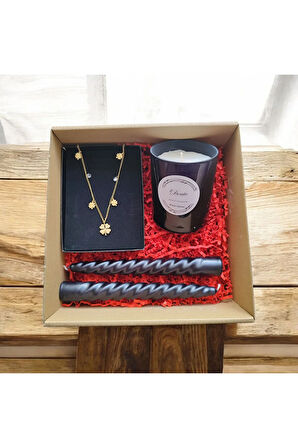 Hediye Seti-Kokulu Siyah Bardak Mum-Yonca Kolye+Burgulu Mum