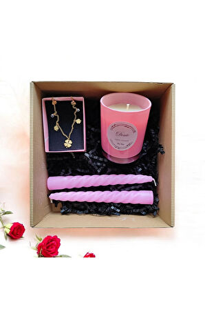 Hediye Seti-Kokulu Pembe Bardak Mum-Yonca Kolye+Burgulu Mum