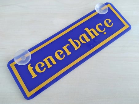 FENERBAHÇE YAZILI (22x7,5cm) SARI LACİVERT vantuzlu Dekor Plaka, Dekor Plaka Levha