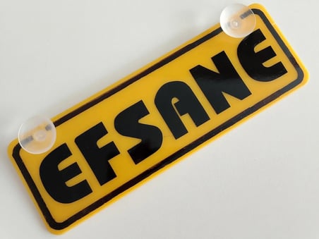 EFSANE YAZILI (2 ADET) DEKOR SARI PLAKA (22x7.5cm) vantuzlu Pleksi (Dekor Levha) DEKOR PLAKA