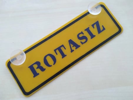 ROTASIZ YAZILI  ( 2 ADET  ) DEKOR SARI PLAKA (22x7.5cm) vantuzlu Pleksi ,Dekor Levha, DEKOR PLAKA