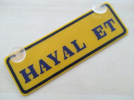 HAYAL ET YAZILI  (2 ADET)  DEKOR SARI PLAKA (22x7.5cm) vantuzlu Pleksi (Dekor Levha) DEKOR PLAKA