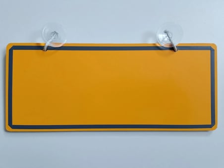 NAKLİYE YAPILIR YAZILI DEKOR SARI PLAKA (26x11CM) Vantuzlu, NAKLİYECİ DEKOR LEVHA, Dekor Plaka