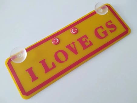 I LOVE GS YAZILI SARI DEKOR PLAKA - (22x7,5cm) vantuzlu Pleksi Dekor Levha SARI KIRMIZI PLAKA