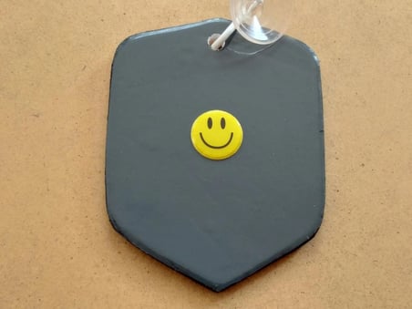 FRANSA VANTUZLU (2 ADET) CAM SÜSÜ (10x7,5CM) F LOGOSU DEKOR LEVHA, ASMA SÜS