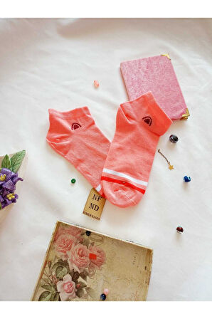 2 ÇİFT ÇORAP PAMUKLU BURUN DİKİŞSİZ KISA KONÇ PATİK DESENLİ KADIN ÇORABI 36-40 BEYAZ PEMBE