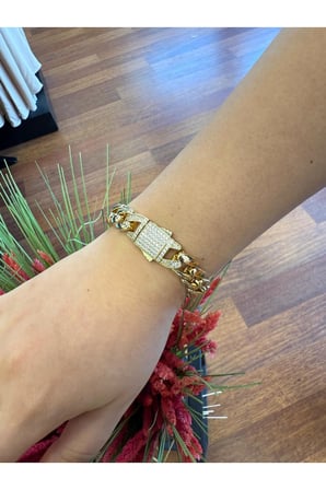Kadın Xuping Gurmet 14K Altın Kaplama Zirkon Taşlı Kalın Zincir Şık Bileklik