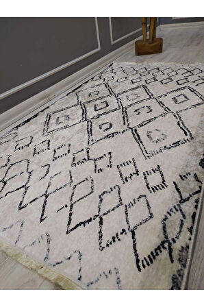 Kilim Desenli Kaymaz Tabanlı Yıkanabilir Leke Tutmaz Dokuma Taban Halı