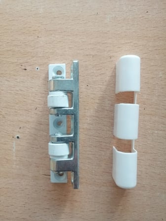 Pvc-Pen Çelik Kapı Menteşesi Beyaz- ( 4 Adet )