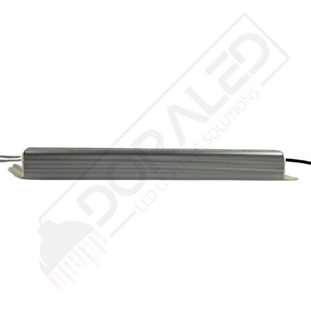 Ultra slim ince parmak led adaptör 12 volt 2 amper 24 watt (15x2x2cm)