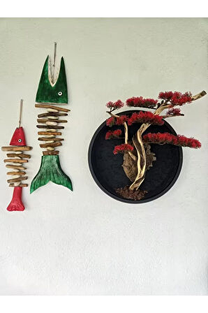 El Yapımı Driftwood Bonsai – Kırmızı Yapay Çiçekli Duvar Dekoru