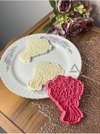 Almalı Çiçek Buketi Kurabiye Kalıbı (Tekli)