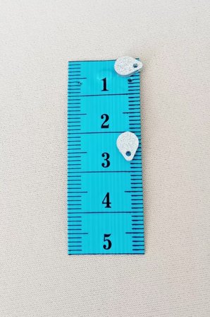 Oya Abiye Bileklik Kolye Pleksi Metalik Plastik Pul Gümüş Renk 24 gram 465 adet - BNC569