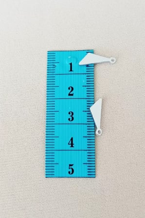 Oya Abiye Bileklik Kolye Pleksi Metalik Plastik Pul Gümüş Renk 8 gram 100 adet - BNC533